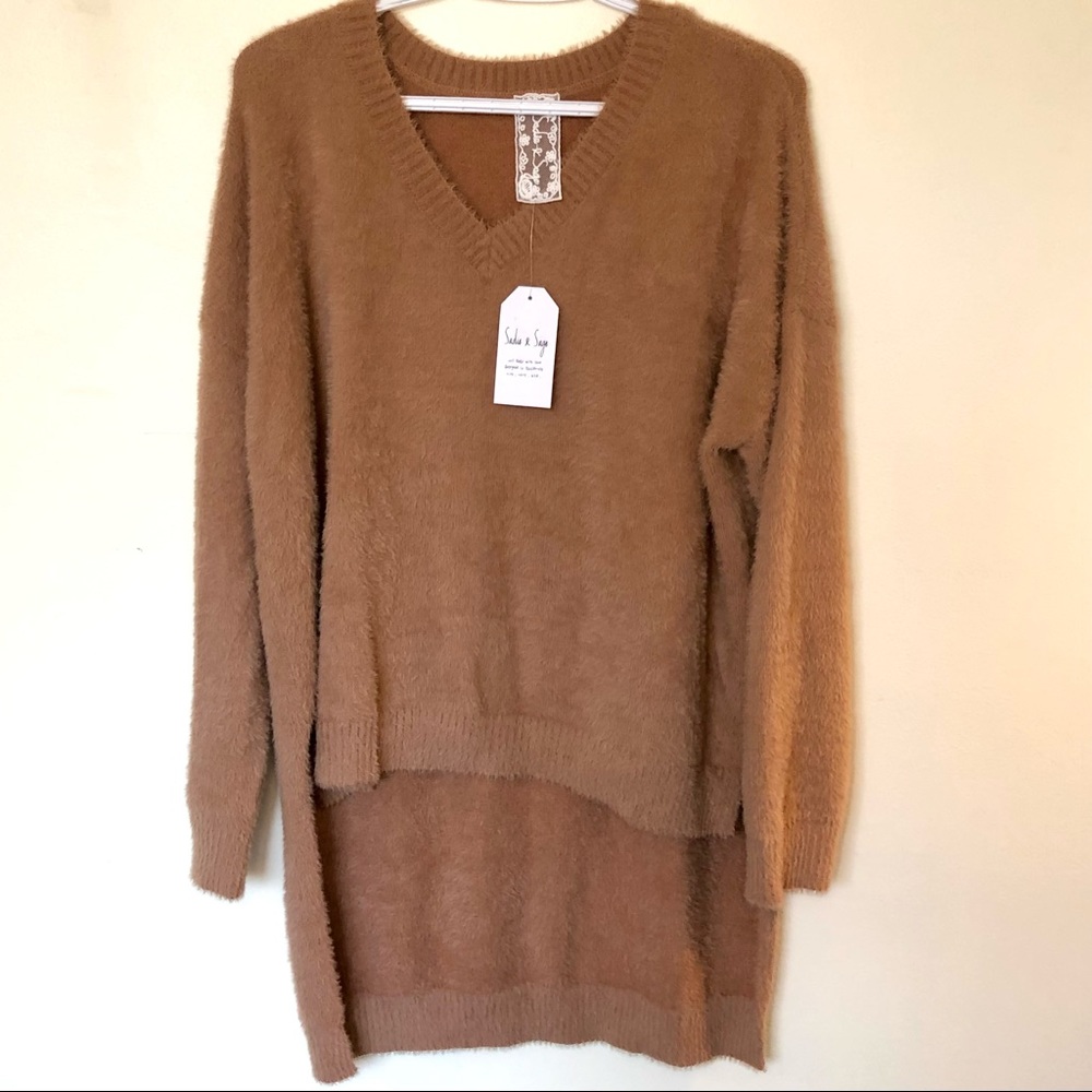 NWT Sadie & Sage slice of heaven high low sweater